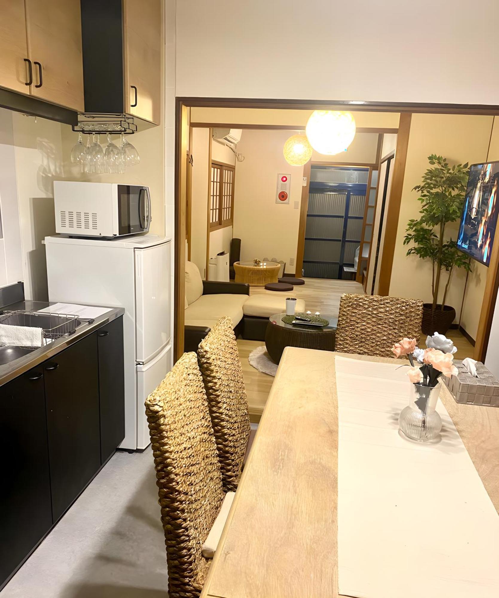 Willa Renewal 天神橋筋六丁目駅徒歩2分 屋上テラス付き一軒家 天満居酒屋街2分 梅田10分 難波15分 Osaka Zewnętrze zdjęcie